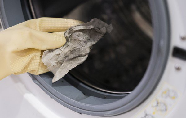 Cách xử lý nấm mốc trong máy giặt-1