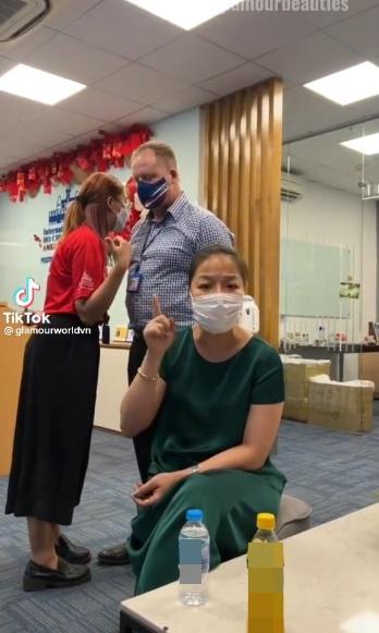 Nhan sắc ca sĩ Thủy Bi - bà mẹ HOT nhất vụ bạo lực học đường-2