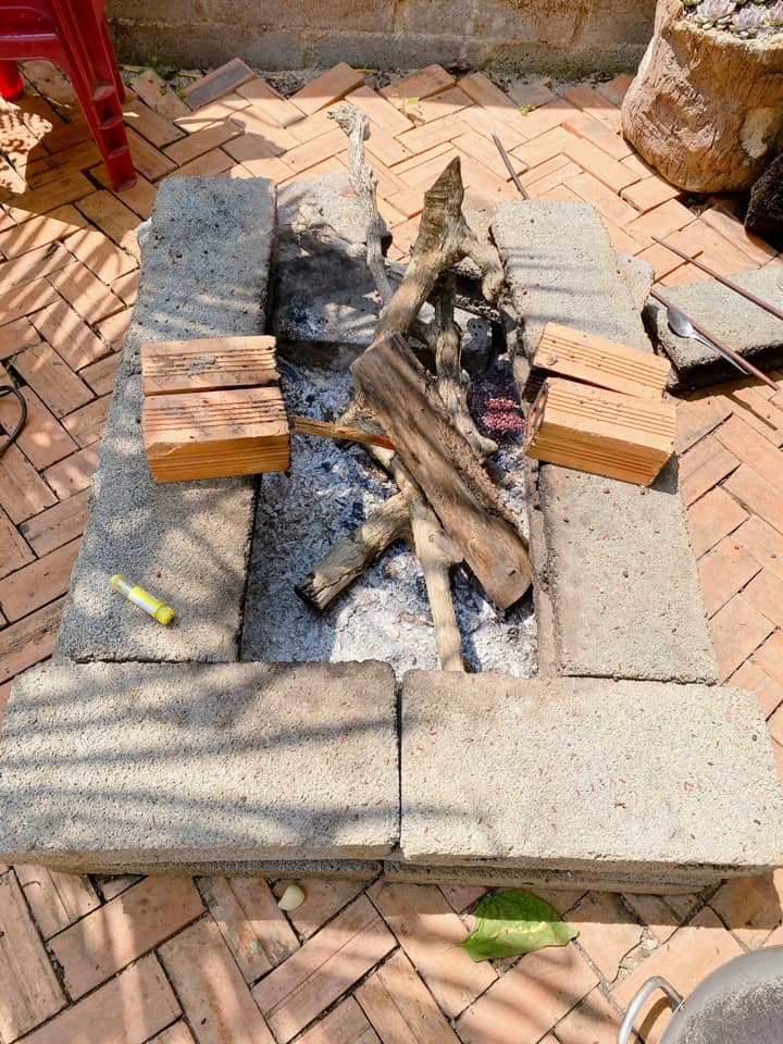 Công việc đình trệ nên chuyển sang bán đồ ăn, cô gái kiếm 600 triệu trong vòng 5 tháng, về quê xây nhà đẹp lung linh-15