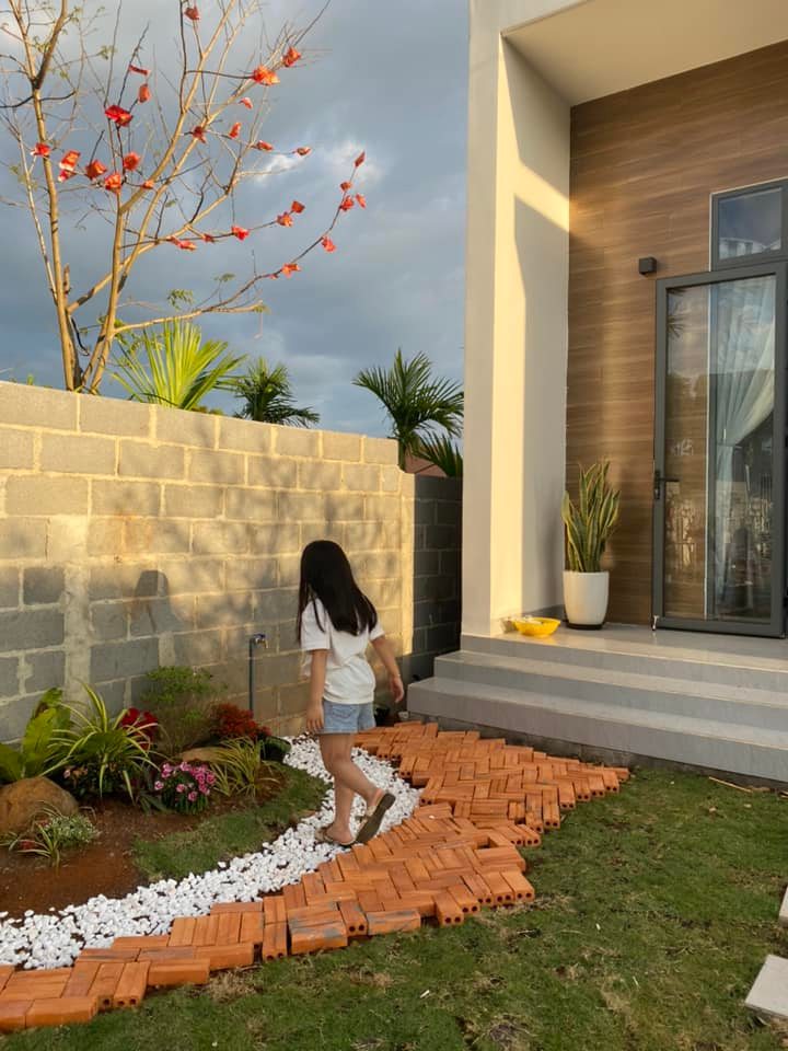 Công việc đình trệ nên chuyển sang bán đồ ăn, cô gái kiếm 600 triệu trong vòng 5 tháng, về quê xây nhà đẹp lung linh-10