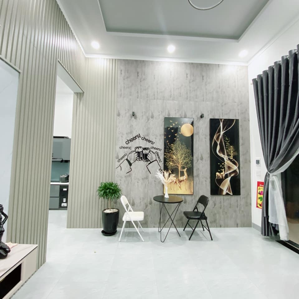 Công việc đình trệ nên chuyển sang bán đồ ăn, cô gái kiếm 600 triệu trong vòng 5 tháng, về quê xây nhà đẹp lung linh-7