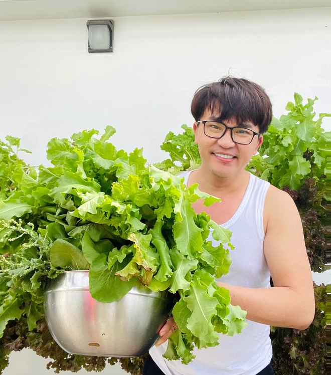 MC Đại Nghĩa: Từng ước nguyện được đi tu, ở nhà biệt thự và cuộc sống ở tuổi 43!-8