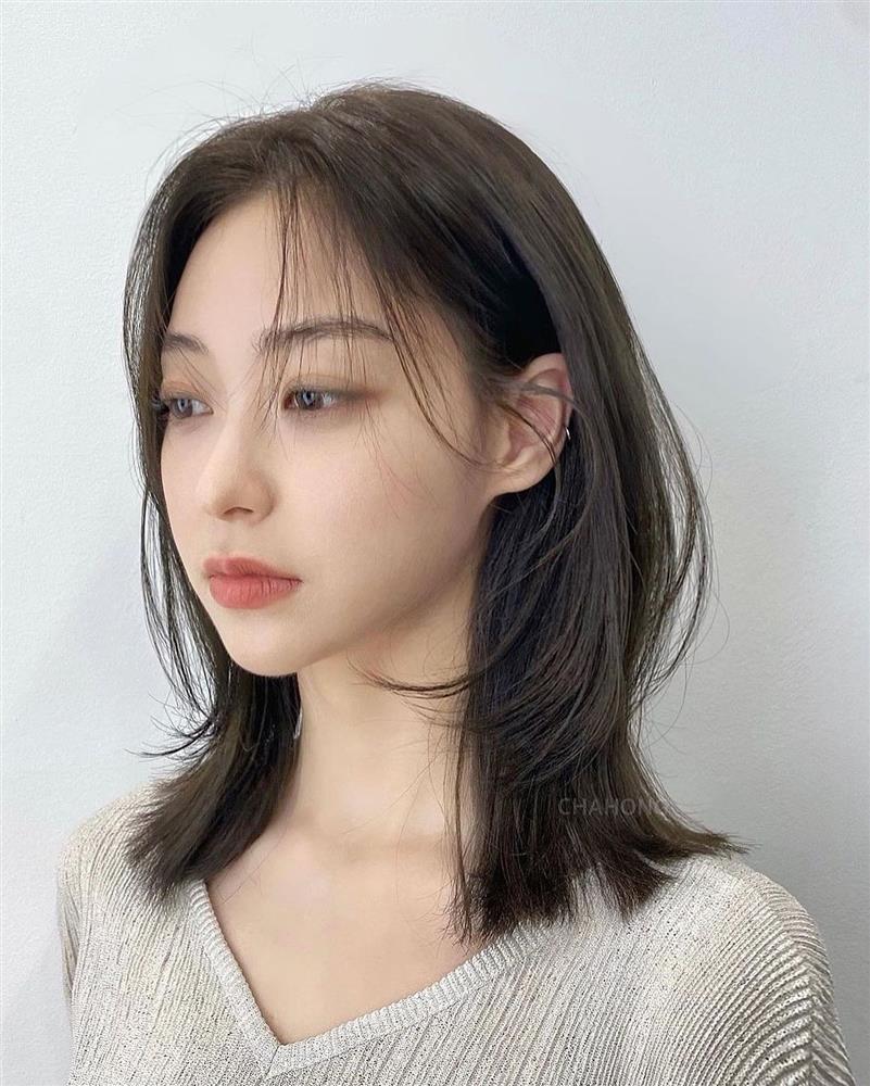 4 kiểu tóc ngang vai cho chị em ngoài 30 tuổi: Chuẩn thanh lịch, trẻ trung hơn cả tóc ngắn-1