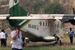 Đã xác định được vị trí rơi máy bay chở 22 người ở Nepal-2