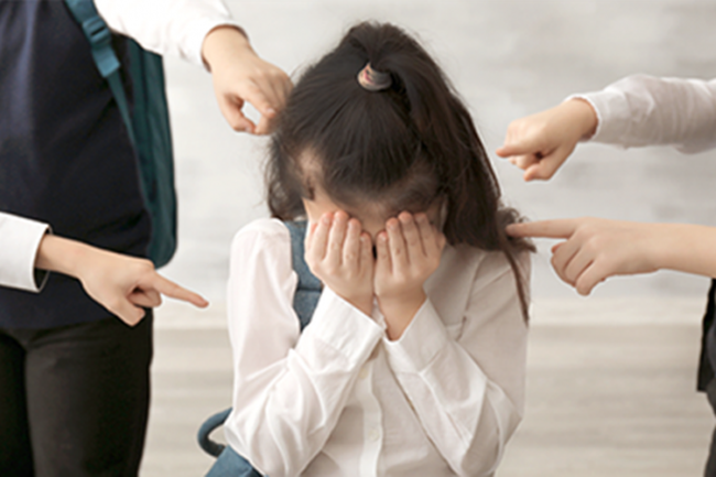 Con bị bắt nạt ở trường, đây là việc cần thiết và quan trọng mà các bố mẹ nên làm ngay lập tức để không xảy ra điều đáng tiếc!-1