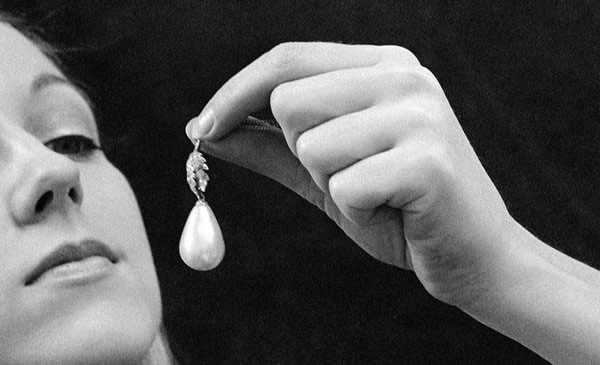 Số phận đặc biệt của viên ngọc nổi tiếng nhất thế giới: Từ Hoàng hậu đến minh tinh Hollywood đều sở hữu, chủ nhân cuối cùng mới đáng chú ý-3