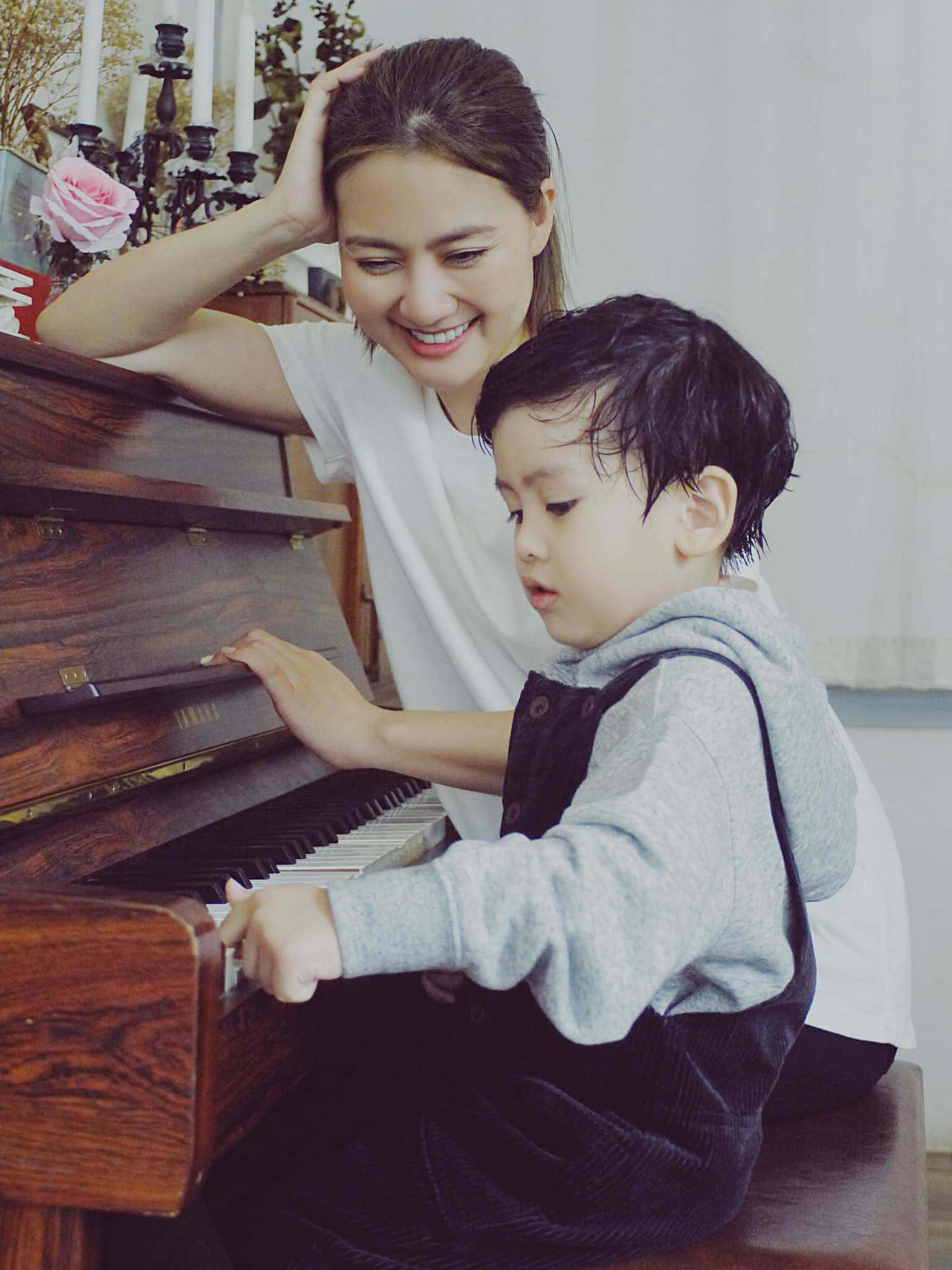 Hội mẹ đơn thân cực phẩm” của Vbiz: Hòa Minzy nhan sắc ngày càng lên hương, Phạm Quỳnh Anh mạnh mẽ hơn sau đổ vỡ-10