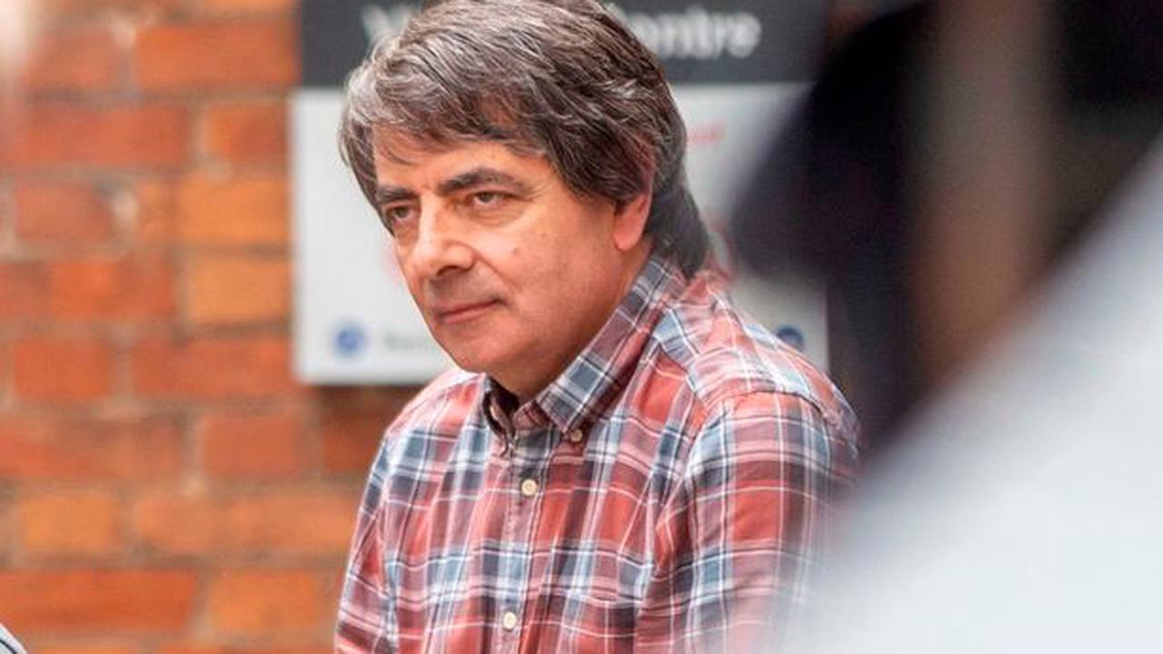 Vua hài Mr. Bean Rowan Atkinson: Vứt bỏ hôn nhân hơn nửa đời người trong vòng 65 giây, để đi theo tiếng gọi tình yêu-10