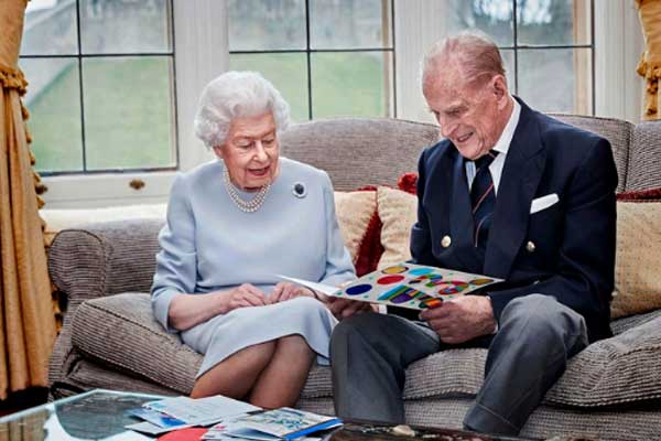 Nhẫn đính hôn 2,93 tỷ mà Thái tử Charles trao cho bà Camilla có gì đặc biệt?-3