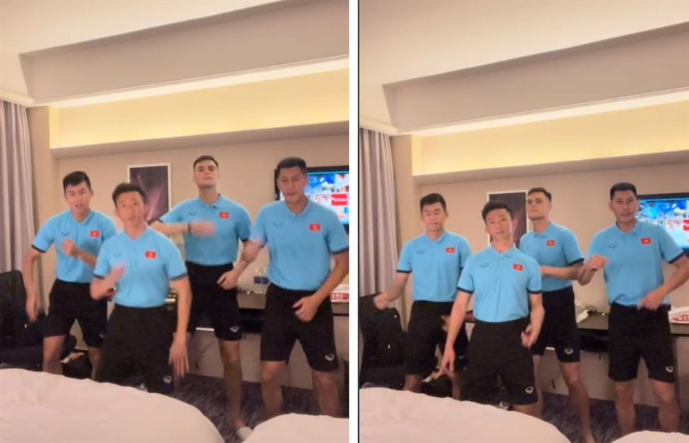 Duy Mạnh và Đình Trọng bị đồng đội trêu đùa, gắn với danh xưng kẻ cắp mắt cá chân-4