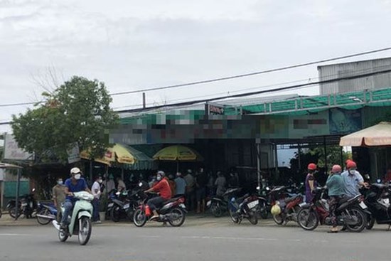 Nam thanh niên vào quán uống cà phê rồi tử vong trên võng