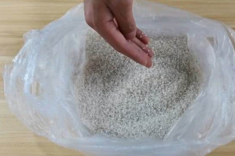 Gạo có ngon hay không chỉ cần dùng khăn giấy là biết, cả năm được ăn cơm dẻo thơm-2
