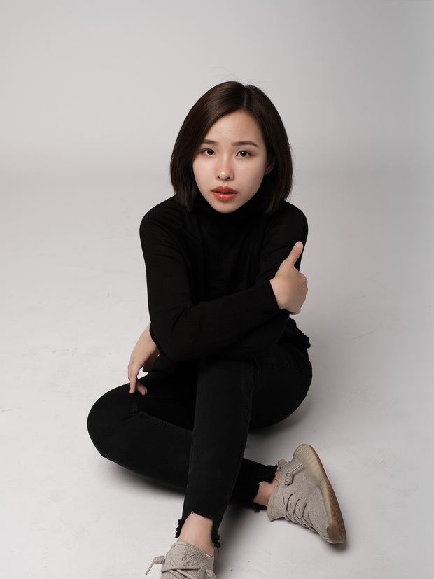 Gia thế khủng của vợ các cầu thủ Việt: Từ thiên kim tiểu thư đến ái nữ của đại gia bất động sản, đều là hậu phương vững chắc lại có tài kinh doanh-7