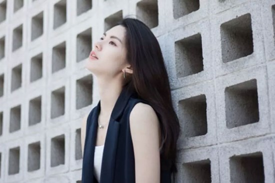 Về quê thăm mẹ chồng, tôi bủn rủn biết tại sao anh vô sinh 4 năm không khỏi