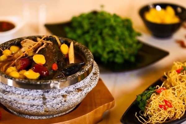 Chị em bỏ túi bí quyết làm món gà hầm thuốc bắc giàu dinh dưỡng, bồi bổ cho gia đình-4