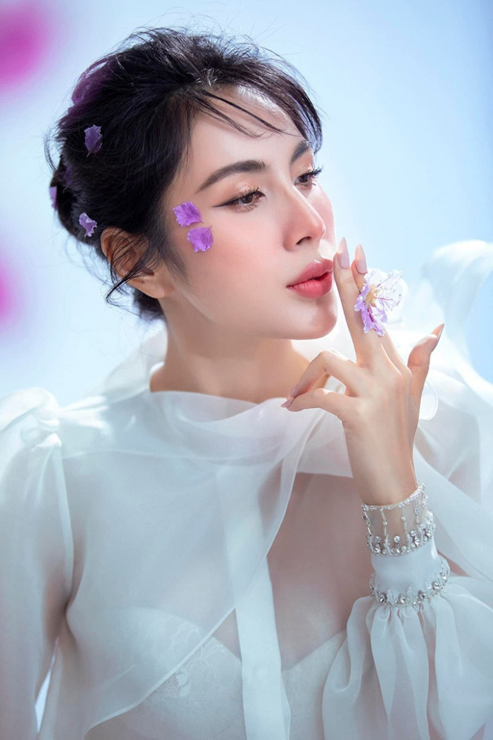 Thủy Tiên lại bị mạo danh lừa tiền, bức xúc lên tiếng: Làm bất thiện sớm muộn gì cũng phải trả giá-1