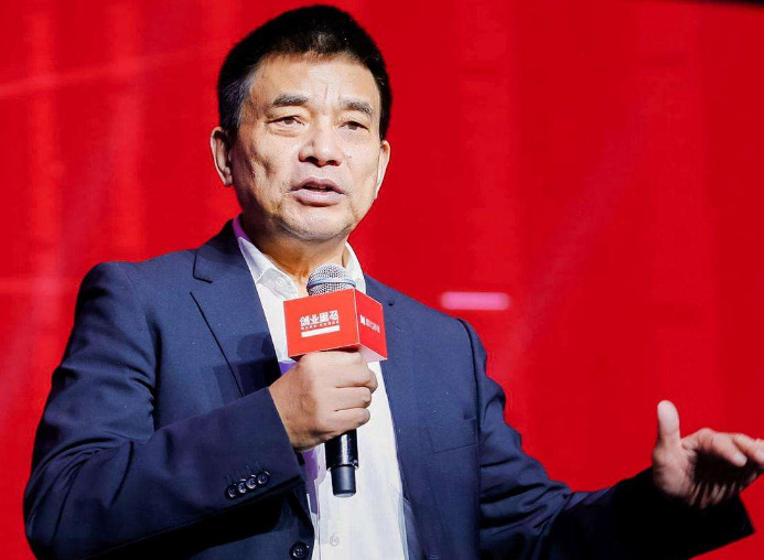 Được chồng cho 3 tỷ USD tiêu vặt, người vợ tào khang đánh liều mở 6 công ty và cái kết không ai ngờ-2