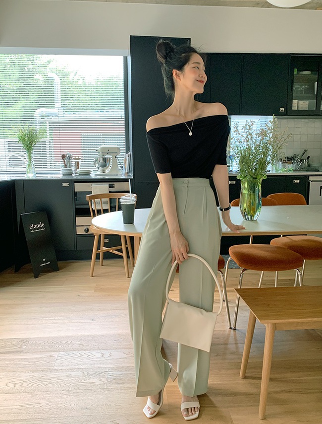 Phụ nữ Hàn chứng minh quần âu + sandal là công thức hoàn hảo để mặc đến công sở-12