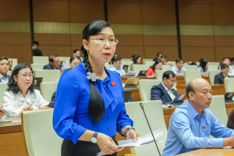 Chồng suốt ngày khen hàng xóm xinh đẹp cũng là bạo lực gia đình-1