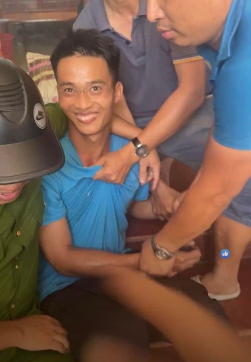 NÓNG: Bắt được Triệu Quân Sự sau 1 ngày vượt ngục-5