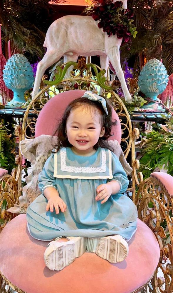 10 lần mất con mới được ái nữ lai Hàn, Pha Lê chi lớn tặng nhà đẳng cấp cho bé-8