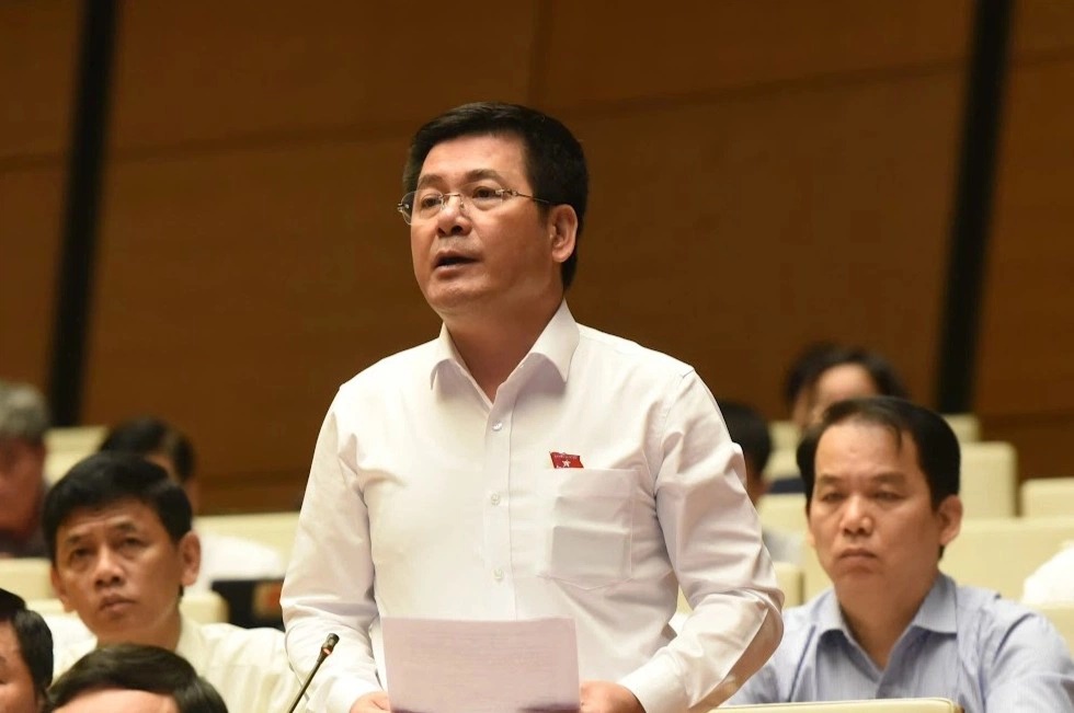 Bộ trưởng Công Thương nói gì khi giá xăng tiếp tục lập kỷ lục?-1