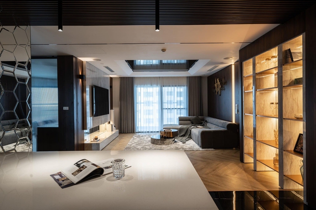 Căn hộ 160m² với 3 phòng ngủ theo phong cách luxury hết chi phí 3 tỷ của cặp vợ chồng ở Hà Nội-3