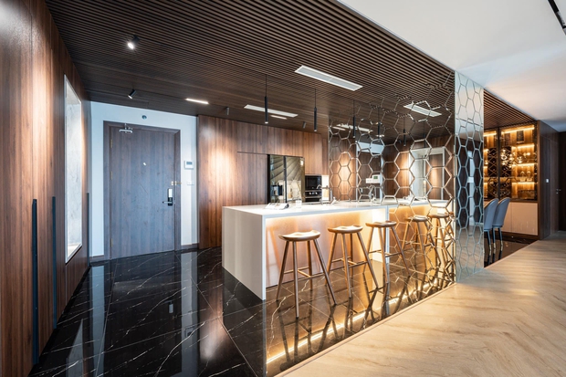 Căn hộ 160m² với 3 phòng ngủ theo phong cách luxury hết chi phí 3 tỷ của cặp vợ chồng ở Hà Nội-4