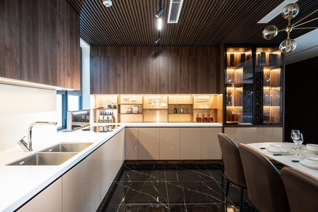 Căn hộ 160m² với 3 phòng ngủ theo phong cách luxury hết chi phí 3 tỷ của cặp vợ chồng ở Hà Nội-5