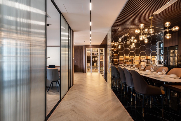 Căn hộ 160m² với 3 phòng ngủ theo phong cách luxury hết chi phí 3 tỷ của cặp vợ chồng ở Hà Nội-19