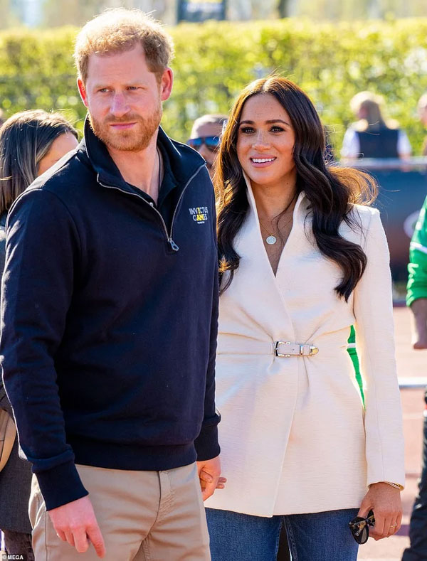 Vợ chồng Meghan Markle đặt chân về hoàng gia dự đại lễ Bạch Kim, nhận được đặc ân lớn lao-2