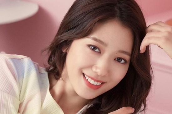 Phụ nữ tuổi 40 muốn trẻ mãi không già hãy nhớ 4 món ăn nhiều, 2 món cần ăn ít