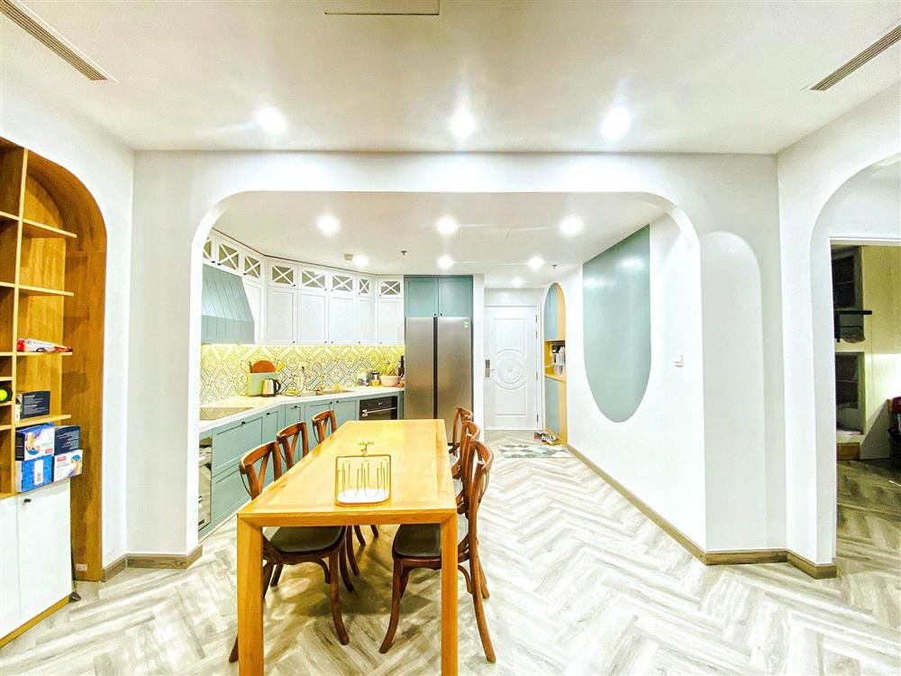 Căn hộ xinh xắn full nội thất gỗ công nghiệp, tông màu trắng - xanh trang nhã và nhẹ nhàng-4