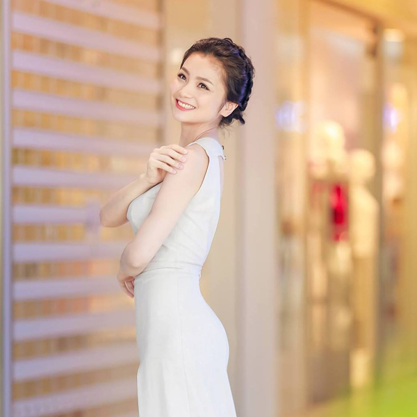 Diệu Hương cô phóng viên học đường Nhật ký Vàng Anh giờ nhan sắc lột xác ngoạn mục-2