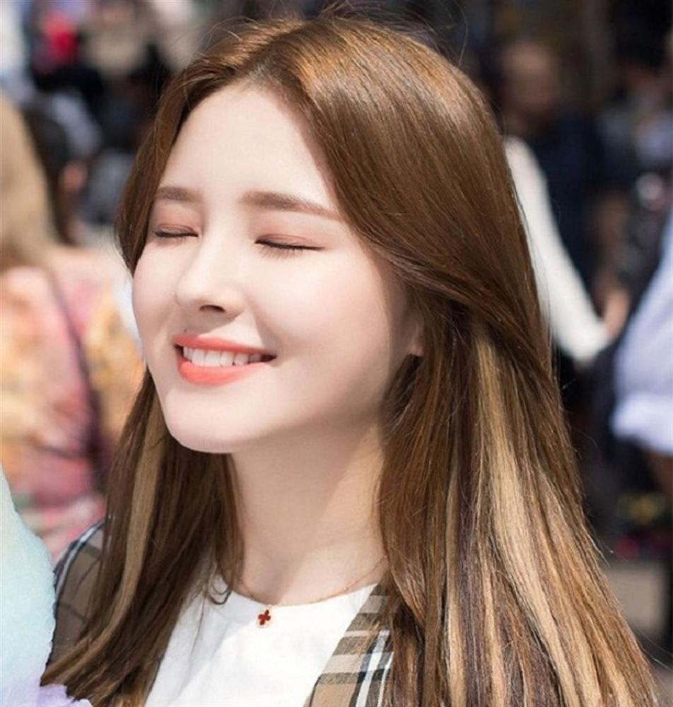 Tóc nhanh bết do đâu và làm sao để khắc phục tình trạng đầu vừa gội đã bết-7