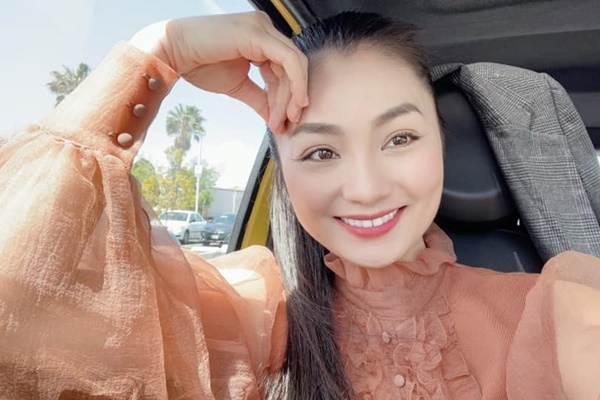 Biệt thự hoành tráng như khu nghỉ dưỡng cao cấp của nữ người mẫu cưới chồng có xuất thân đặc biệt-35