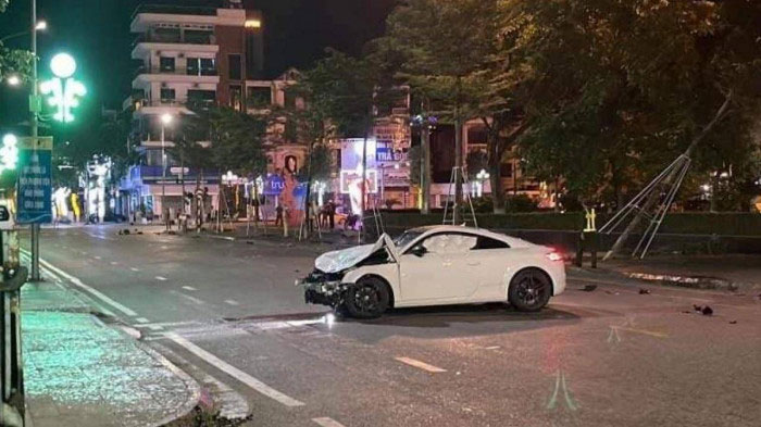 Vụ xe Audi tông 3 người tử vong: Tài xế lái xe sau khi dự bữa tiệc rượu và hát karaoke-1