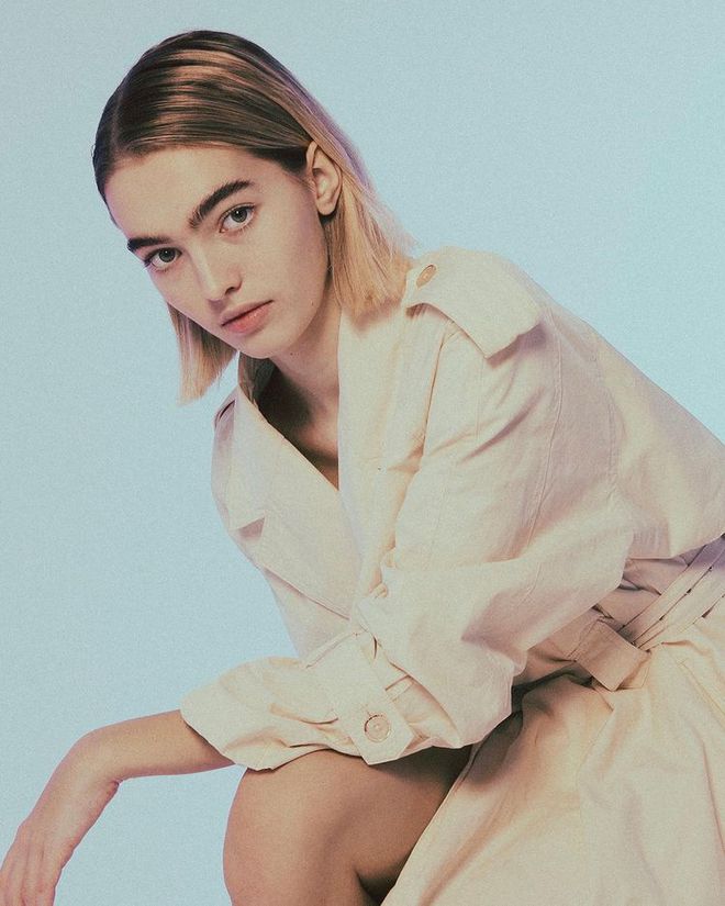 Được ví đẹp như tranh vẽ” với thần thái ngút ngàn, mẫu nhí đình đám một thời bây giờ ra sao?-8