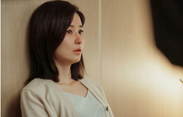 Ngày cưới, mẹ không đến dự chỉ gửi phong bì 500 nghìn, nhìn mặt sau tờ tiền khiến tôi ngỡ ngàng-1