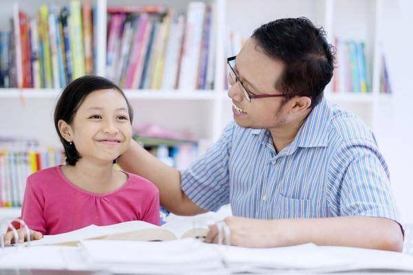 Cha mẹ áp dụng 3 NGUYÊN TẮC này giúp con hình thành thói quen học tập: Học ngày học đêm không biết chán, tương lai&nbsp;xán lạn-1