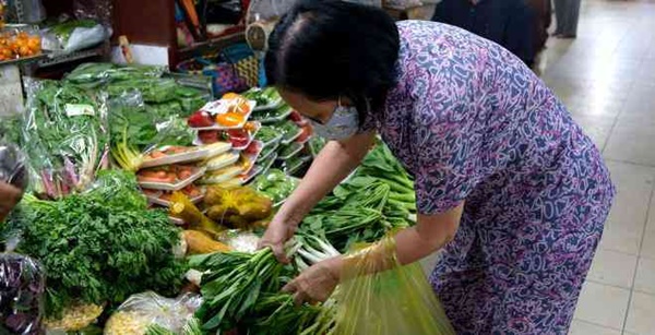 Nhiều quán ăn ở TP.HCM tính chuyện tăng giá vì hết ngưỡng chịu đựng-2