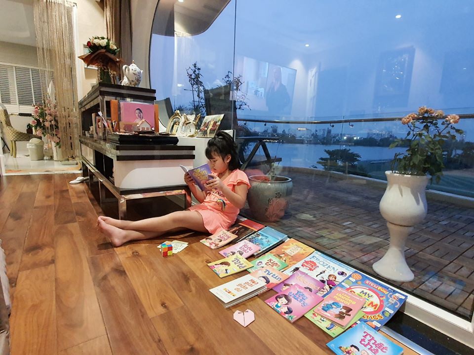 Biệt thự hoành tráng như khu nghỉ dưỡng cao cấp của nữ người mẫu cưới chồng có xuất thân đặc biệt-18