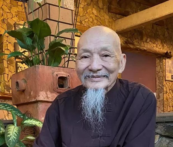 Lai lịch mù mờ” của 7 bị can ở Tịnh thất Bồng Lai”-1