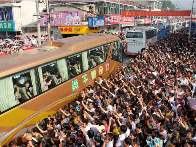 Đếm ngược đến kỳ thi đại học khốc liệt nhất thế giới: Nữ sinh uống thuốc hoãn kinh nguyệt để dự thi, gian lận thi cử bị phạt án hình sự-16