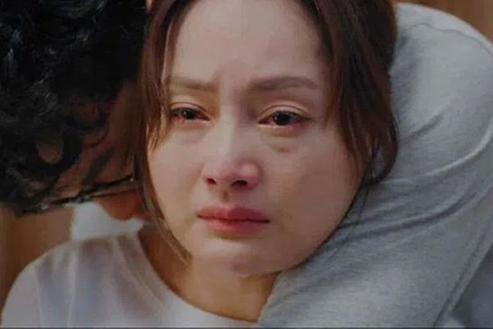Thương Ngày Nắng Về: Vân Khánh (Lan Phương) có số khổ nhất phim nhưng đáng trách nhiều hơn đáng thương?