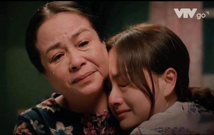 Thương Ngày Nắng Về: Vân Khánh (Lan Phương) có số khổ nhất phim nhưng đáng trách nhiều hơn đáng thương?-8