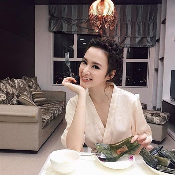 Ngắm nhà của cặp đôi 3 ngày hot nhất showbiz Việt: Angela Phương Trinh khoe không gian sống 5 tỷ, biệt thự của Cao Thái Sơn góc nào cũng chanh sả, ban công có view chất như nước cất-8