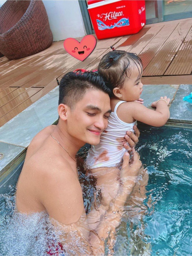 Trước cưới Mạc Văn Khoa và vợ đã an cư: Nhà quê to nhất vùng, đi thuê nhà 50 tỷ-5