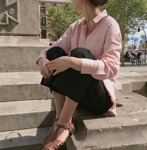 Kiểu sandals mốt nhất hè này, nàng diện ngày nắng hay mưa đều cực xinh-4