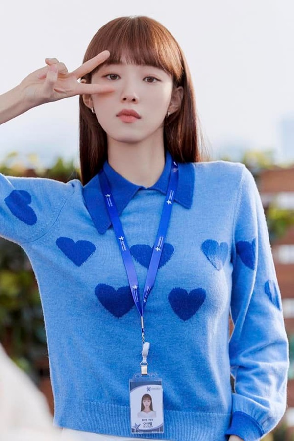 Style công sở của 3 nữ chính Kdrama hot nhất nửa đầu năm 2022: Người đơn giản, người màu mè-10